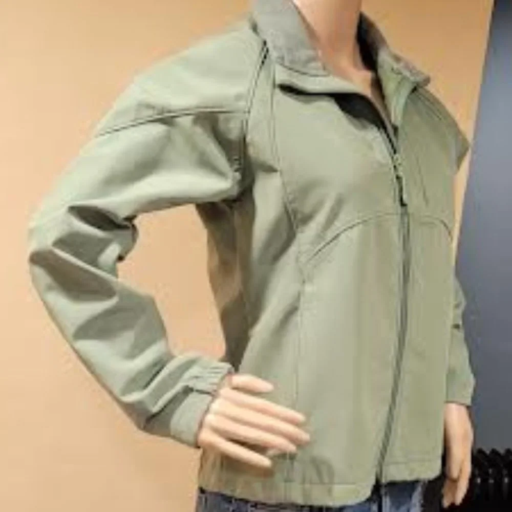 Black Diamond Women's Softshell Jacket, Green, Zip Pockets, Small - Picture 3 of 9